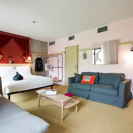 Hotel Mob Confluence 3*