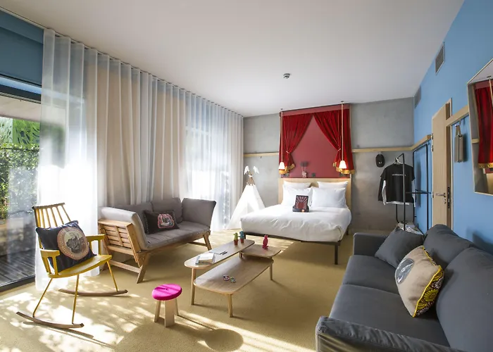 Mob Confluence Hotel Lyon