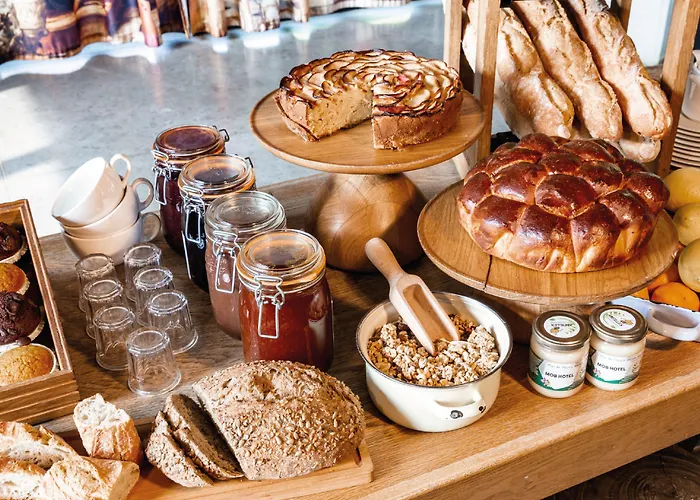 Hotel Mob Confluence