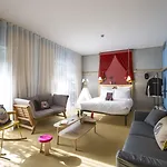 Mob Confluence Hotel Lyon
